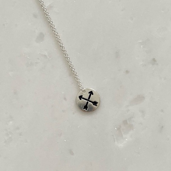 Skull & Arrow Shop Jewelry - Silver Double Arrow Necklace